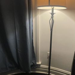 Floor Lamp with LED Bulb – Excellent Condition