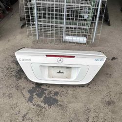 Trunk Lid For 2005 Mercedes Benz C Class C230 Trunk Assembly
