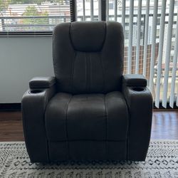 Reclining Sofa /  USB 2.0 Port