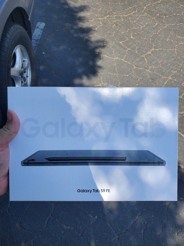 Samsung - Galaxy Tab S9 FE - 10.9" 128GB - Wi-Fi - with S-Pen - Gray