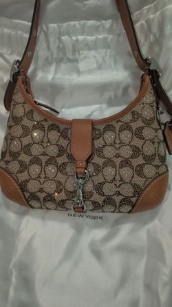 NWT Coach Hamptons Hobo Bag In Crystal Signature