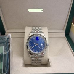 R Watch (READ DESCRIPTION)