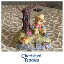 Cherished Teddies ‘Halloween Is A Boo-tiful Thing” Item #119912 Issued 2004