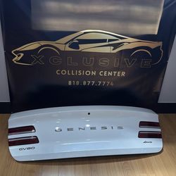 OEM 2024 HYUNDAI GENESIS GV80 REAR FINISH PANEL