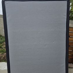 Free Queen Size Boxspring