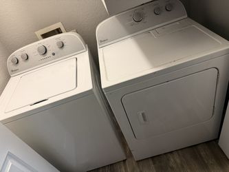 Full-Size WHIRLPOOL Washer & Dryer Combo