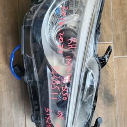 2014-20 Infiniti Q50 Right Headlight 