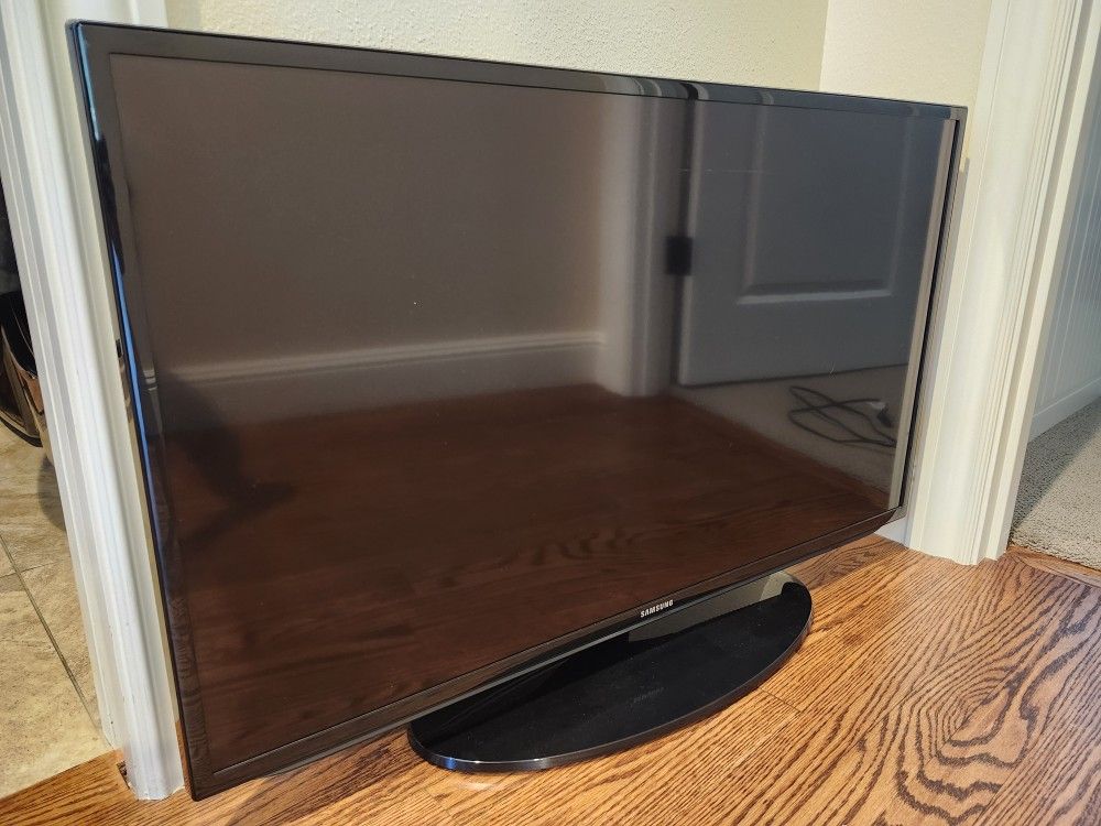 Samsung TV 40 LED Full HD un40eh5300fxza