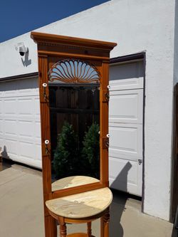 Vintage Pulaski Hall tree coat rack Marble top
