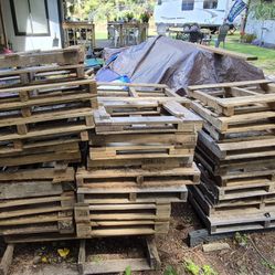 FREE!! PALLETS