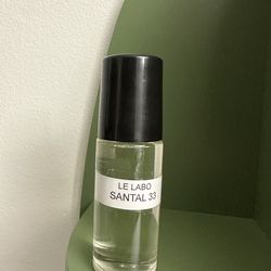 Le Labo Santal 33 roller oil