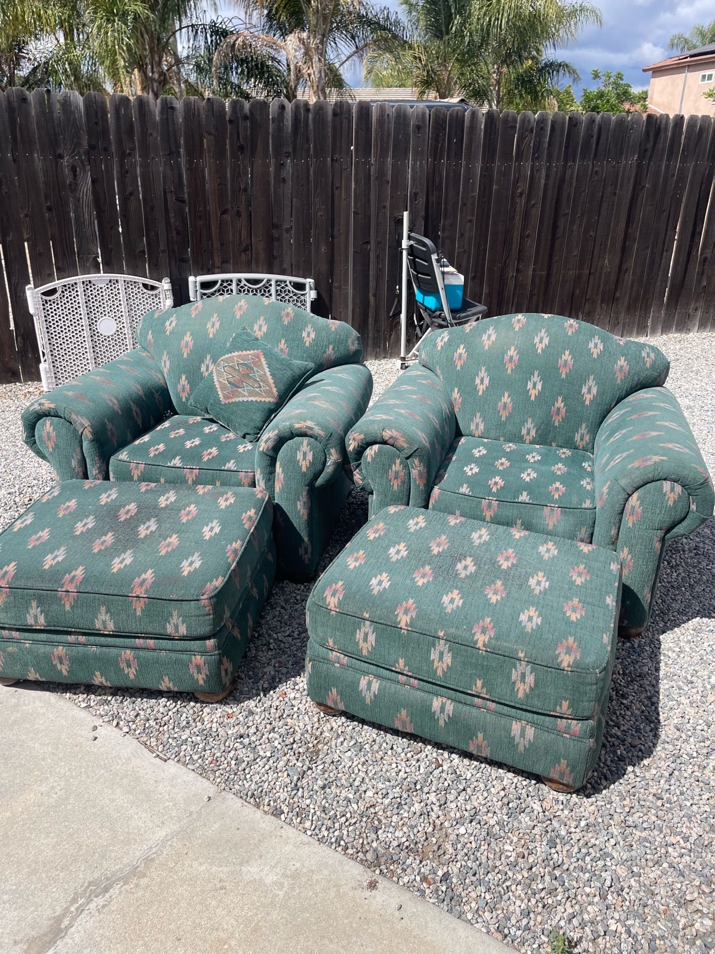 Chairs and Otto
