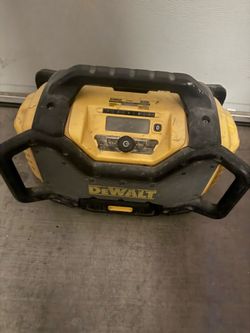 Dewalt jobsite radio