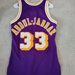 Lakers Kareem Abdul Jabar Authentic!