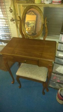 Antique jewelry box table with stool