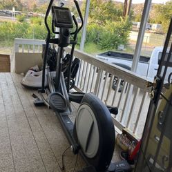 Rebook Elliptical Machine