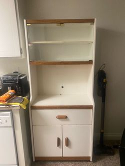 White cabinet
