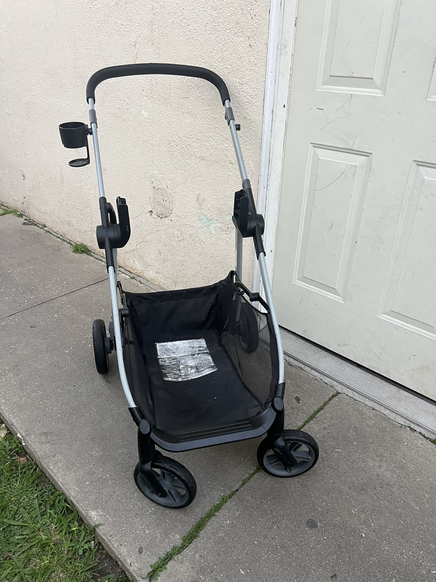 www uppababy com vista V2 + Mesa V2 Travel System – Capital Kidz The North Face Bags Stroller-StrollerAccessory-WeatherShield-SKU-8005475360583 The included toddler seat Colour:PETROLIO_MATT