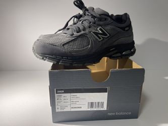 New Balance 2002R ‘Castle Rock’ (Wmns/Mens)