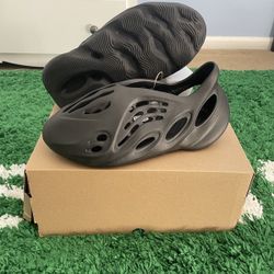 Adidas Yeezy Onyx Foam Runners