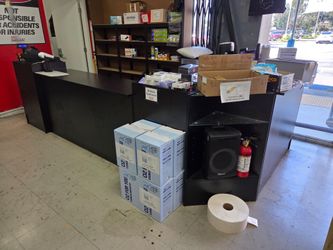 Cash register station