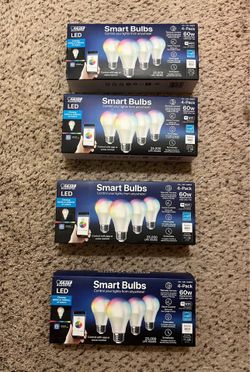 Smart LED color changing lightbulbs for lamps