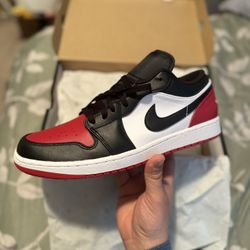 Air Jordan 1 Low Varsity Red  