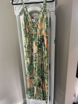 3 Maxi dresses