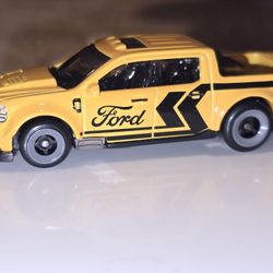 Hot Wheels Ford Maverick Custom 2022