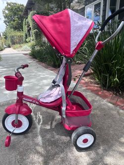 Radio flyer toddler tricycle