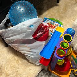 Bag-of-toys For 1-2 Year Old *FREE*