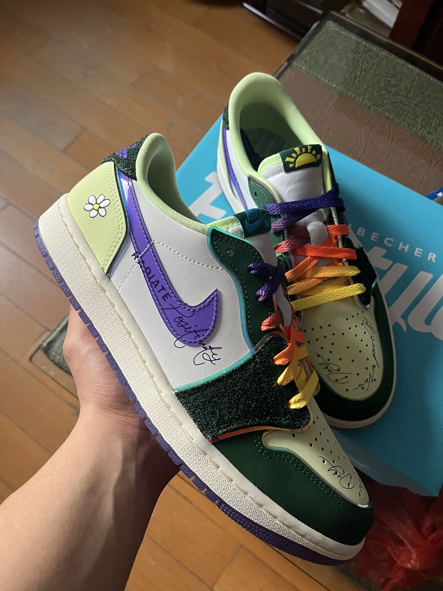 jordan 1 low doernbecher