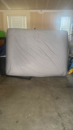 MATTRESS VERY GOOD CONDIY