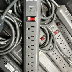 Kensington 7Port Power Strip 