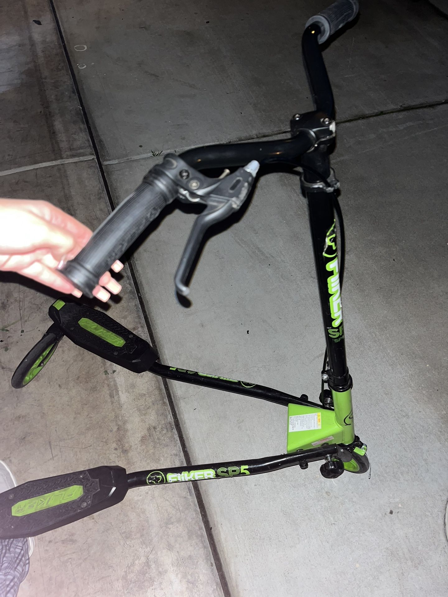 Y-flicker Scooter
