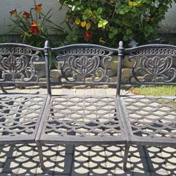 7 Person Patio Set-- FREE