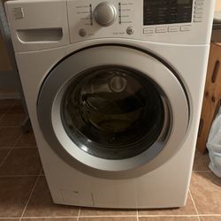 Kenmore Washing Machine ( Like New)