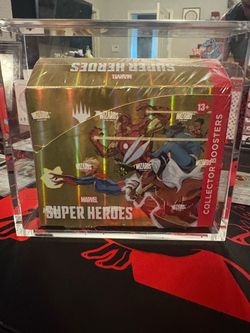 Magic Collectors Superhero’s box W / Acrylic Case