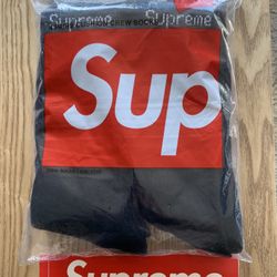 Supreme Socks Black 