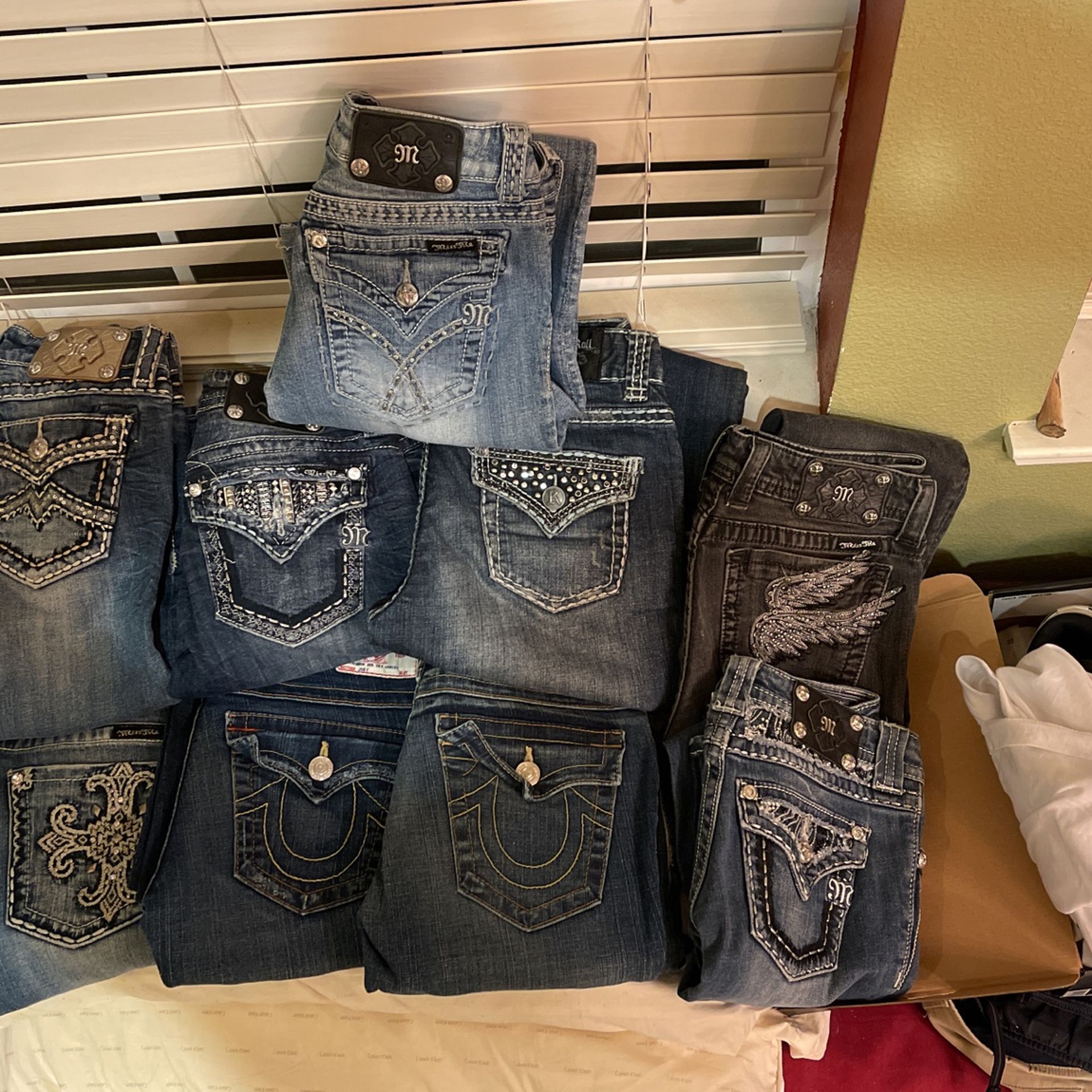 Women Jeans Miss Me And True Religion