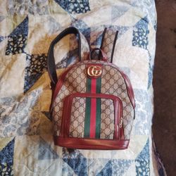GUCCI OPHIDIA GG SMALL BACKPACK