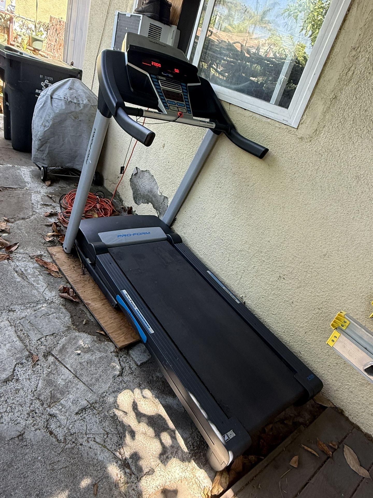 Treadmill