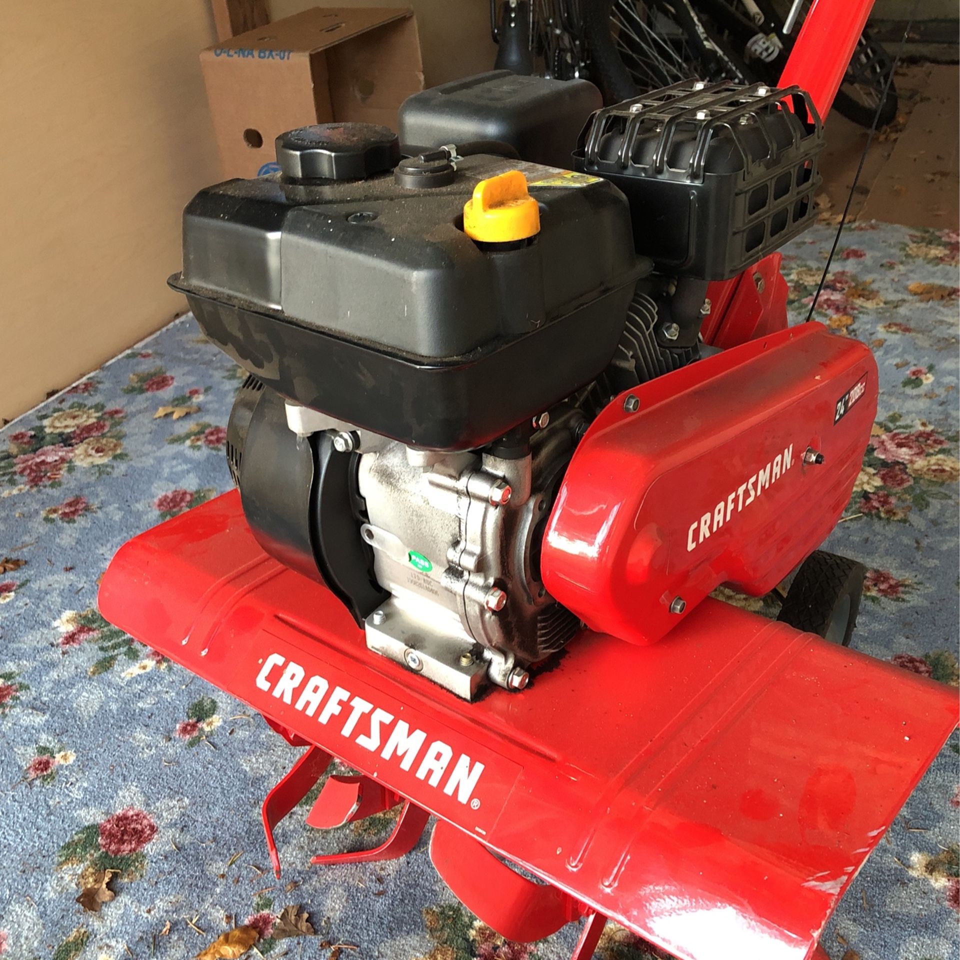 CRAFTSMAN 24” 208 cc/ Garden Tiller for Sale in WA OfferUp