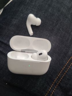 Apple airpods pro gen. 3 $120 obo