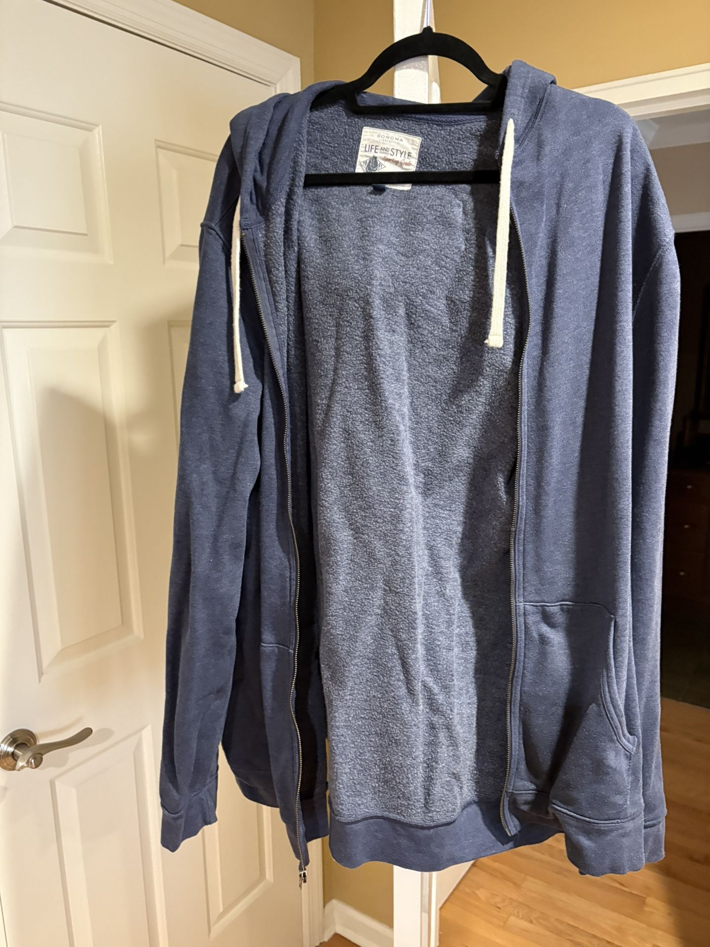 Sonoma Life And Style Zip Up Hoodie