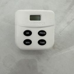 Brinks Digital Wall Timer Plug-In Programmable Model 44–1010