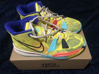 KYRIE 7 Youth Basketball Shoe