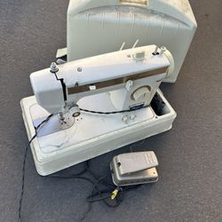 Sewing Machine 