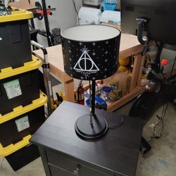 Harry Potter Deathly Hollows Lamp