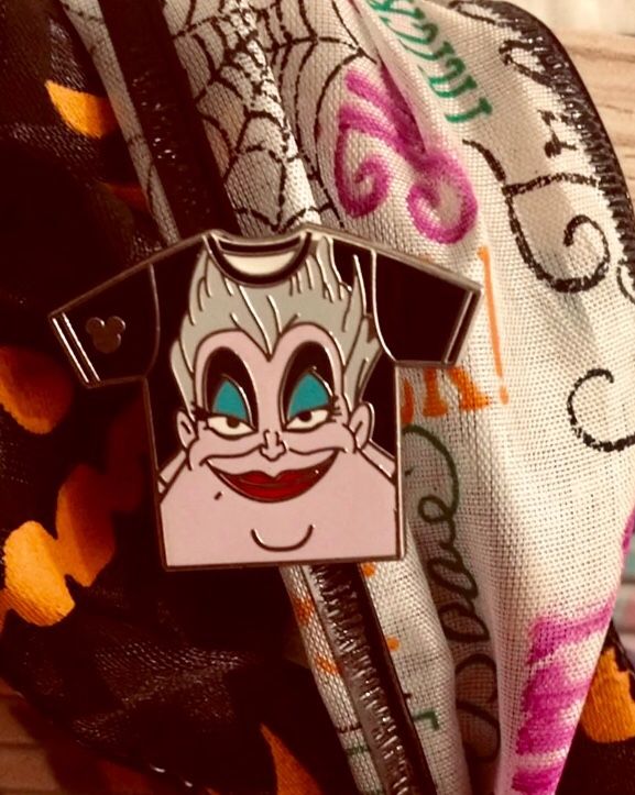 Ursula Disney Villains T shirt Pin